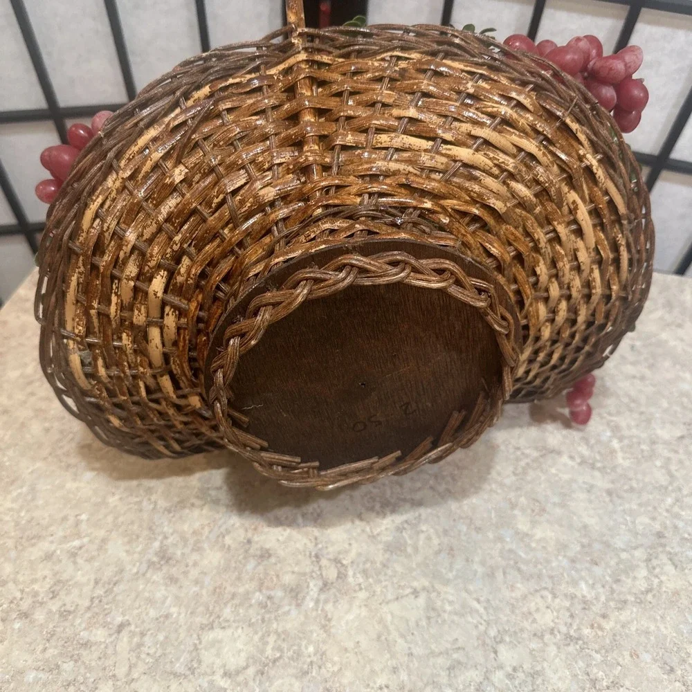 Plastic‎ Faux Fruit Table Basket Decoration Grapes Apples MCM Vintage Artificial
